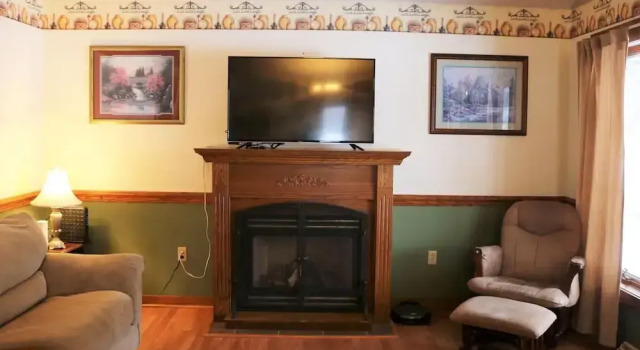 3640 Wells Bay Road 3 Bedroom Home by RedAwning, Buchen Sie Ferienhaus Bemus Point 