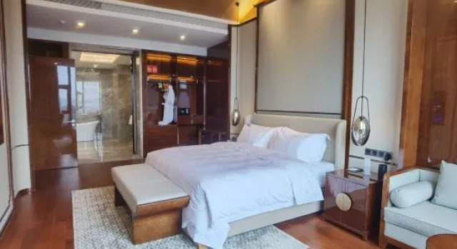 Люкс Premier Wyndham Xinyi Lotus Lake