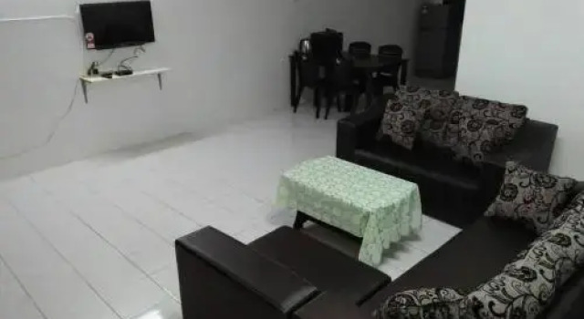 J&P Homestays House 1, Book Hotel Kampar Perak