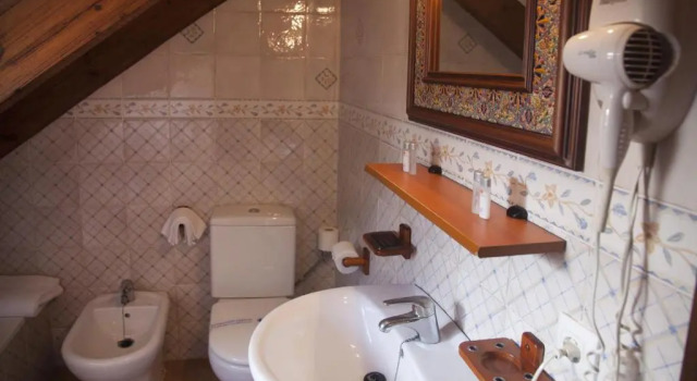 Двухместный номер Economy Мансарда Hostal Mar de Frente