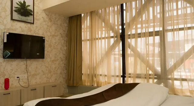 THE DENARY SUITES, Забронировать Отель Отели штата Махараштры с завтраком, Завтраки