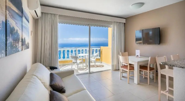 Апартаменты Servatur Isora Suites