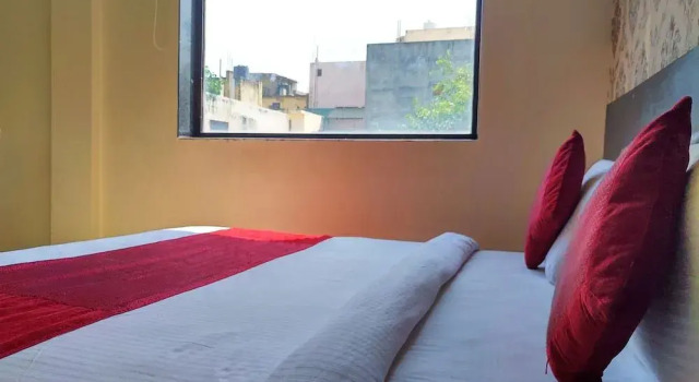 Hotel E Suites