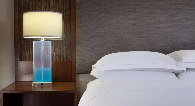 Четырёхместный номер Standard Hilton Parsippany
