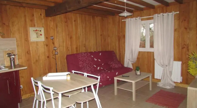 Menon, Prenota Appartamento Luglon Landes
