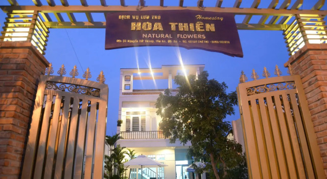 Hoa Thien Homestay, Book Hotel Hoteller i Quang Nam med parkering, Parkering