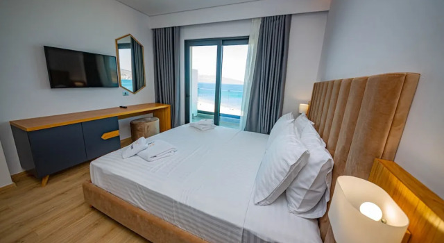 El Primero Hotel, Book Hotel Hotels in Vlorë County with a Pool, Swimming Pool