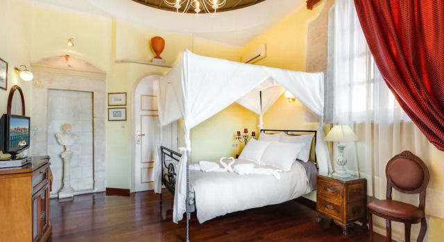 Двухместный номер Standard с балконом и с видом на море Casa Leone Hotel