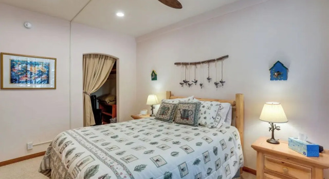 Коттедж Luxe Lake Arrowhead Home w/ Deck, 3 Mi to Village