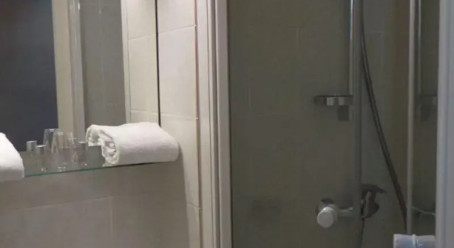 Одноместный номер Standard Hôtel Le Cambronne