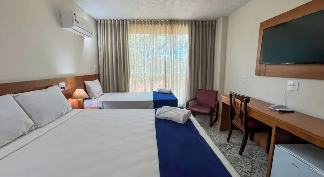 Трёхместный номер Deluxe c 1 комнатой Hotel Fazenda Golden Park Campos do Jordão