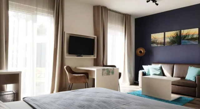Двухместный полулюкс Amper Art Hotel