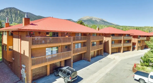 1/2 Mi to Lake Dillon: Mtn-view Condo in Frisco