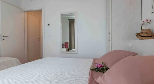 Апартаменты Delightful Flat in a Village With Swimming Pool