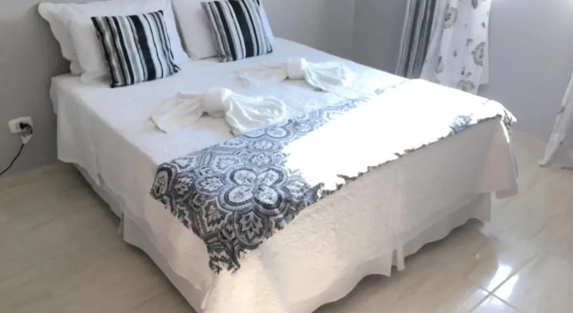 Hotel Casarão, Забронировать Отель Перуиби штат Сан-Паулу
