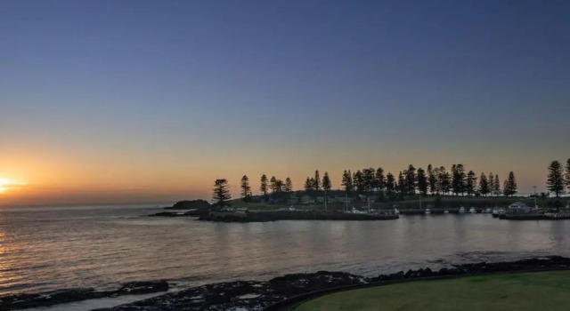 ARIA ON MANNING Kiama 4pm Check Out Sundays, Забронировать Отель Отели Кайэма с парковкой, рядом с Музей Pilots Cottage, Парковка