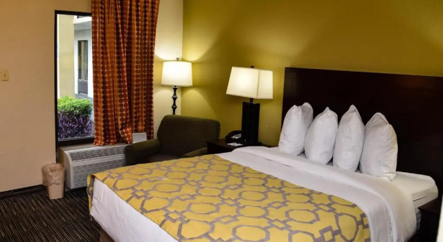 Номер Standard Park Inn by Radisson, Columbus State University Area