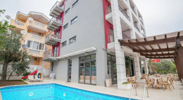 Двухместный номер Standard с балконом и с частичным видом на море Hotel Petrovac