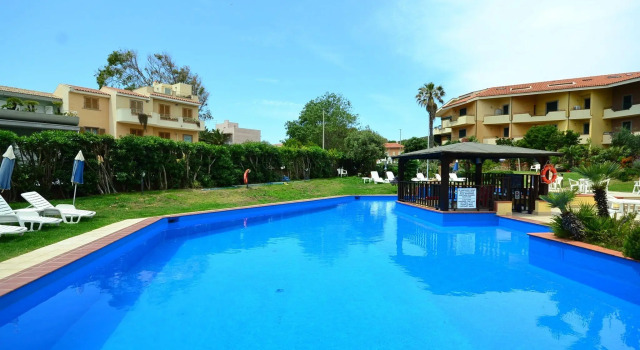 Holiday Home in Gallura Near White Sandy Beach, Забронировать Дом для отпуска Коттеджи Санта-Тереза-Галлура, Коттедж
