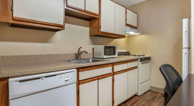 Двухместный люкс c 1 комнатой MainStay Suites Indianapolis Northwest - College Park