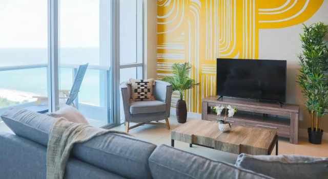 Люкс c 1 комнатой с балконом и с видом на океан Monte Carlo Suites in Miami Beach
