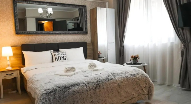 Camera Deluxe YNS Rooms