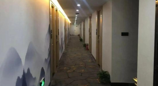 Junyi chain hotel (mei jia road, jiaxing)
