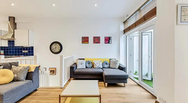 Modern Comfort Two Bedroom Gem on the Rye