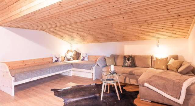 Haus Rabl, Prenota Hotel Hotel a Tirolo con parcheggio, Parcheggio