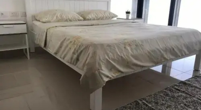 110 sqm Luxury Apartment On The Sea, Buchen Sie Ferienwohnung Bat Jam Bezirk Tel Aviv