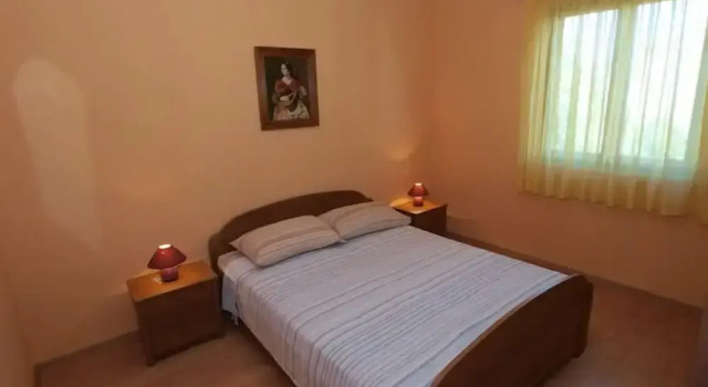 Apartment 731