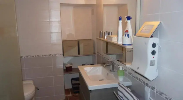Chambres d'Hôtes "Chez Patricia", Book Hotel Hoteller i Lisle-sur-Tarn med pool, Swimmingpool