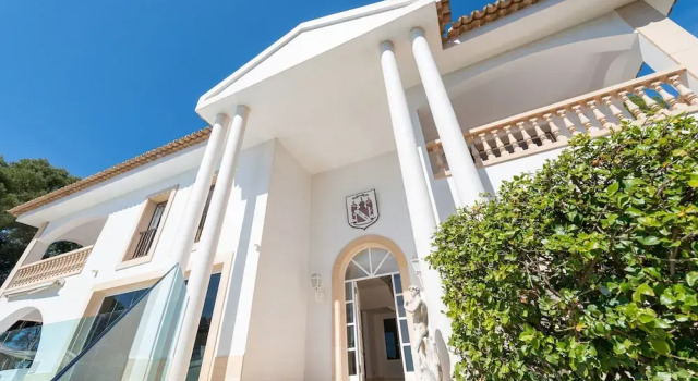 Villa Ocean View - Villa With Private Pool, Rezerwuj Willa Hotele w Calvia z parkingiem, Parking