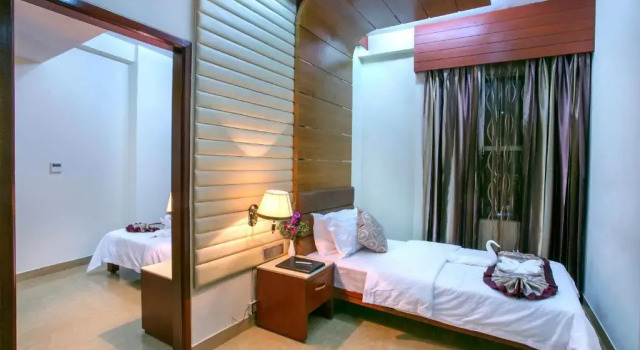 Suite Fars Hotel & Resorts