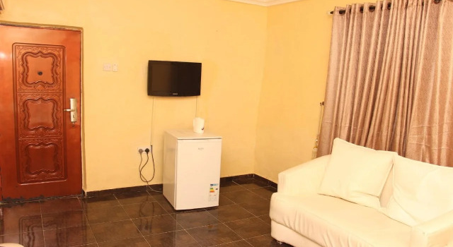 Twins Palace Hotel, Reservar Hotel Hotéis e alojamentos em Kogi, Hotel