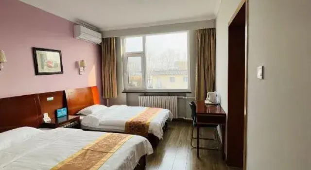 Четырёхместный люкс Standard Super 8 (Yanqing Nancaiyuan)