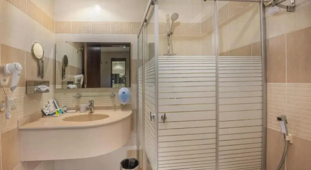 Люкс Deluxe The View Hotel