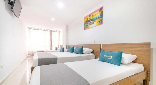 Hotel Metropolitana Plaza, Rezervovat Hotel Hotely v Santander s parkováním, Parkování