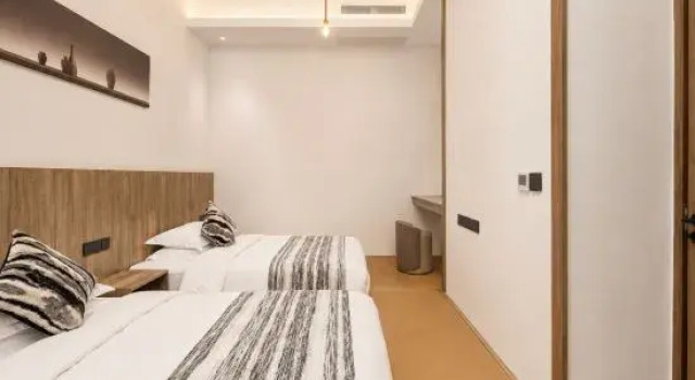 Двухместный семейный люкс Floral Lux Hotel·Yixing Yuyang Huaiyu Homestay