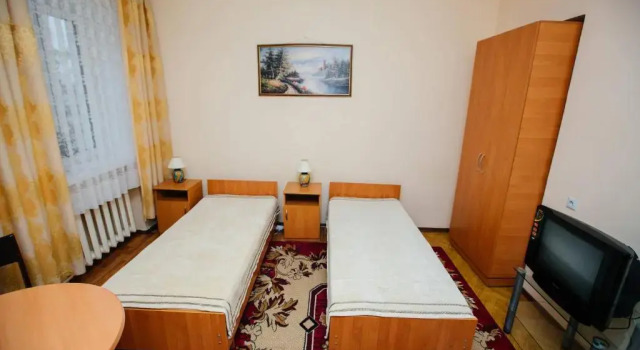 Hotel Uyut, Boek Hotel Kremenchug Poltava
