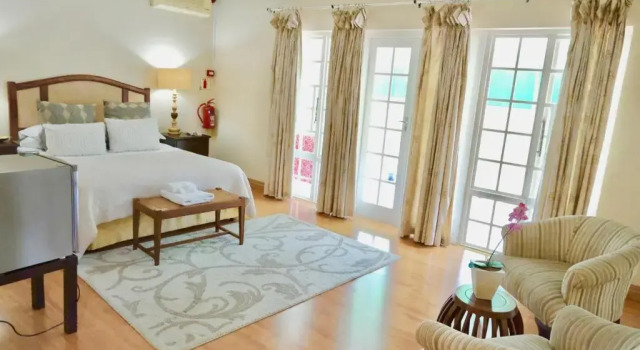 Люкс Superior The Whitehouse Bed and Breakfast