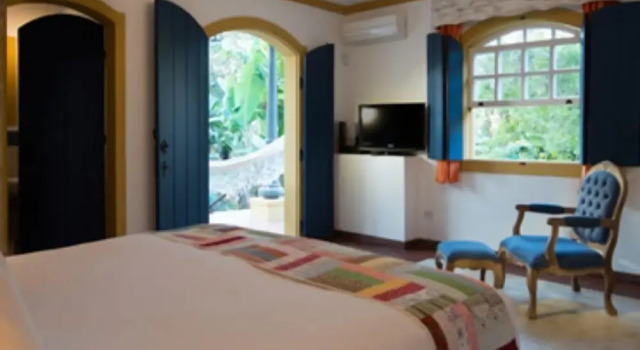 Люкс с балконом Confraria Colonial Hotel Boutique