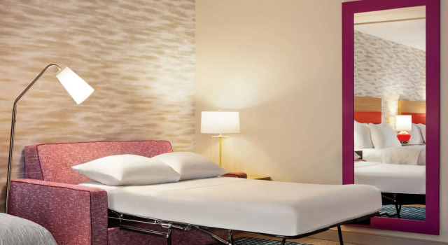 Двухместный люкс Home2 Suites By Hilton Milwaukee West