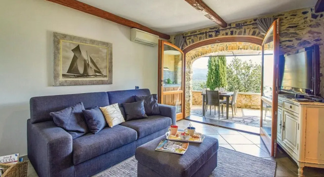 Casa Castelli, Rezervați Hotel Garlenda Liguria