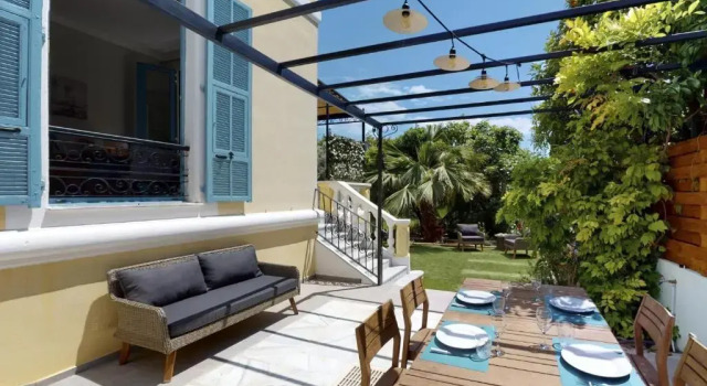 Апартаменты с видом на сад Villa Capriciosa - Five Stars Holiday House