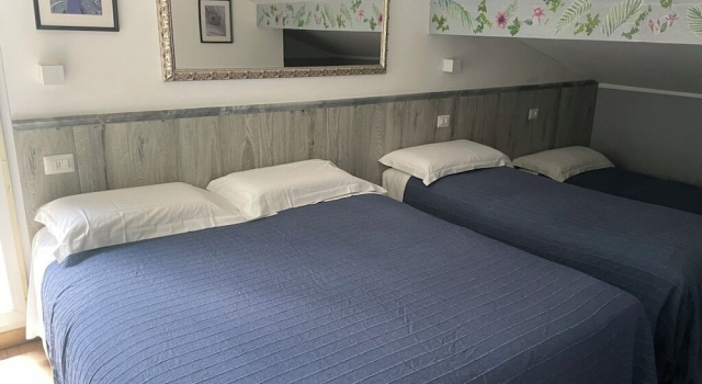 Ai4soli di Cermenate, Book Bed and Breakfast Cermenate Lombardy