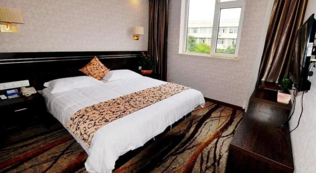 Qingdao Yahai Hotel, Забронировать Отель Shibei District Циндао