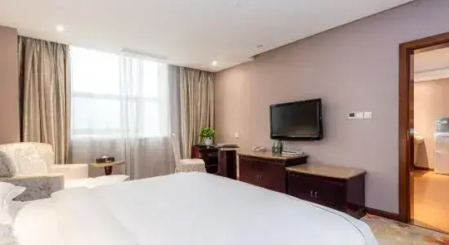 Люкс Deluxe Pengcheng International Hotel