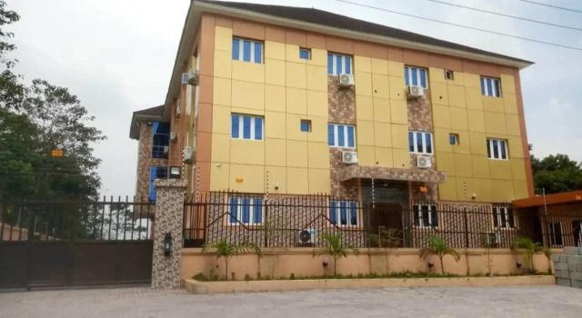 Pameec Luxury Suites