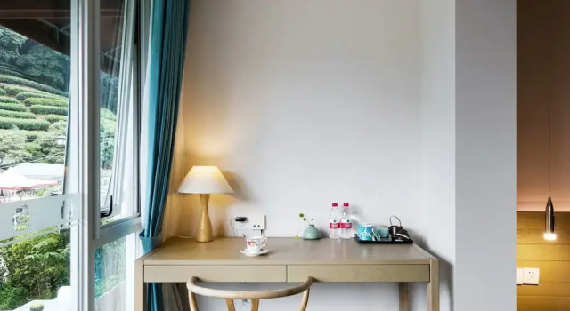 Номер Deluxe Floral Hotel Hangzhou Yunqi Fanjinglan